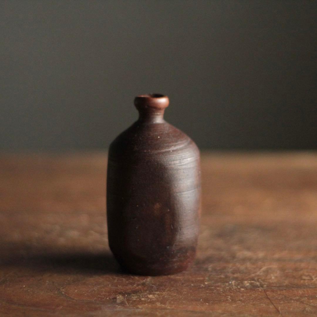 明治の備前のかわいいやつ 小徳利 備前焼 容量約100ml 古道具 アンティーク