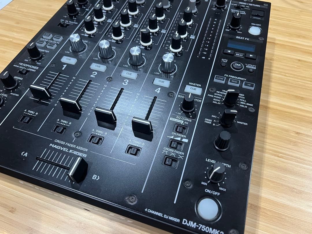 Pioneer DJM-750MK2 美品｜動作品・付属品完備・元箱あり