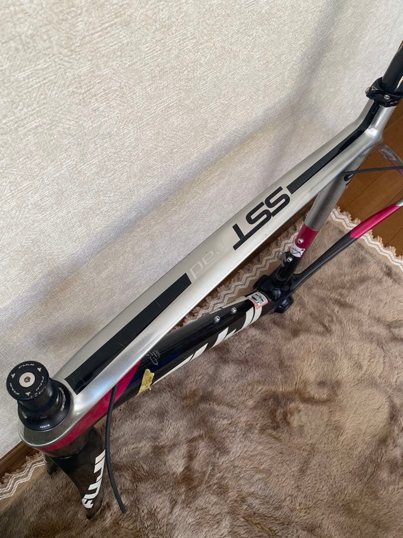 Fuji sst rad カーボンフレーム　ジャンク