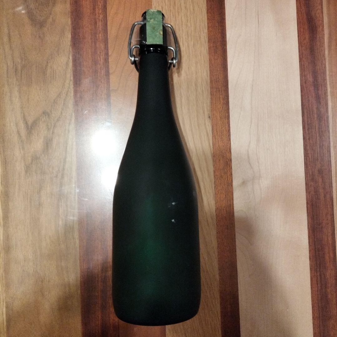 森伊蔵 720ml 長期洞窟熟成酒 かめ壺焼酎 森伊蔵酒造