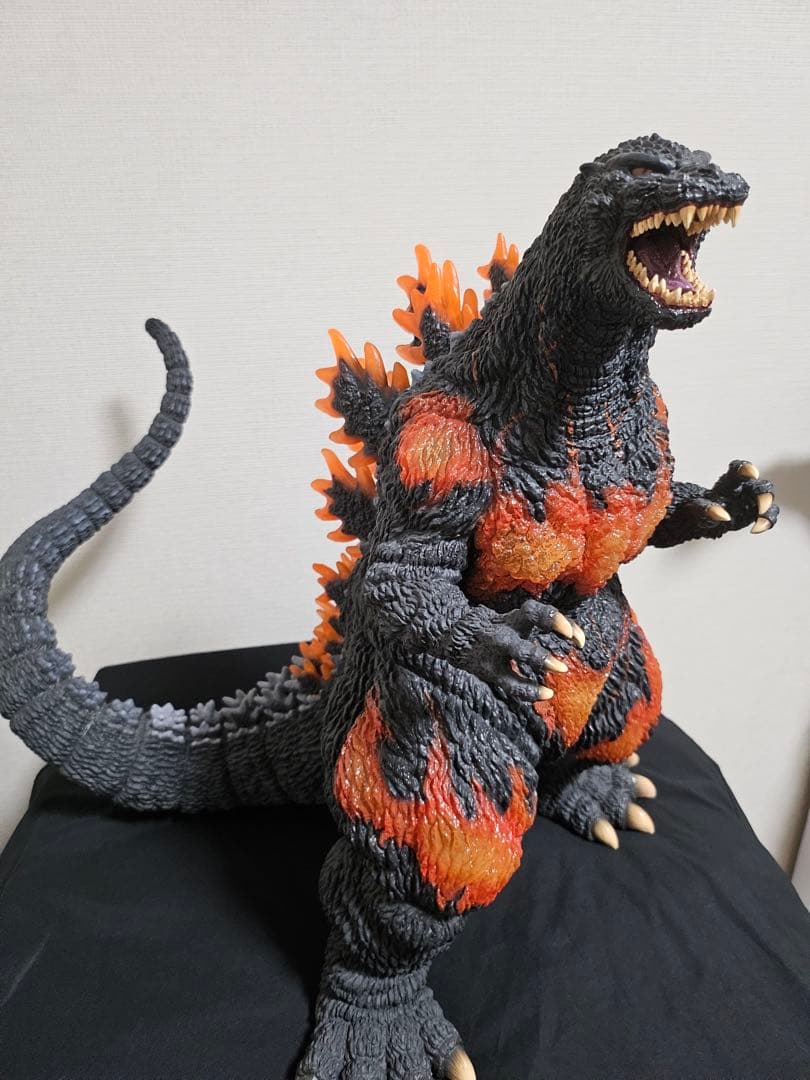 海洋堂 MEGA SOFUBI ゴジラ1995 デストロイア フィギュア