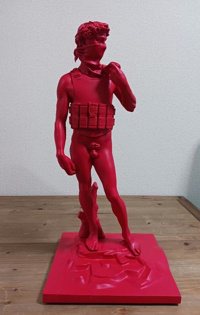 【新品!!】バンクシー フィギュア SUICIDEMAN(Red)