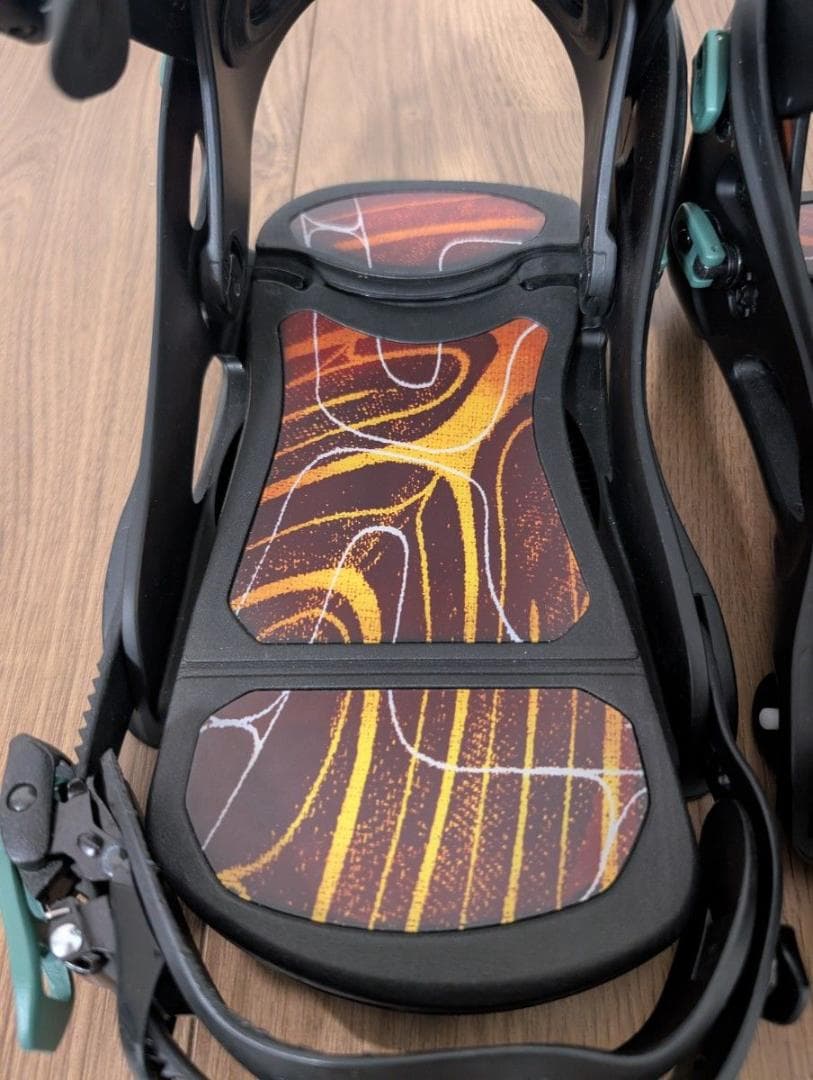 【レア・美品】FLUX EZO Mサイズ 限定モデル ビンディング