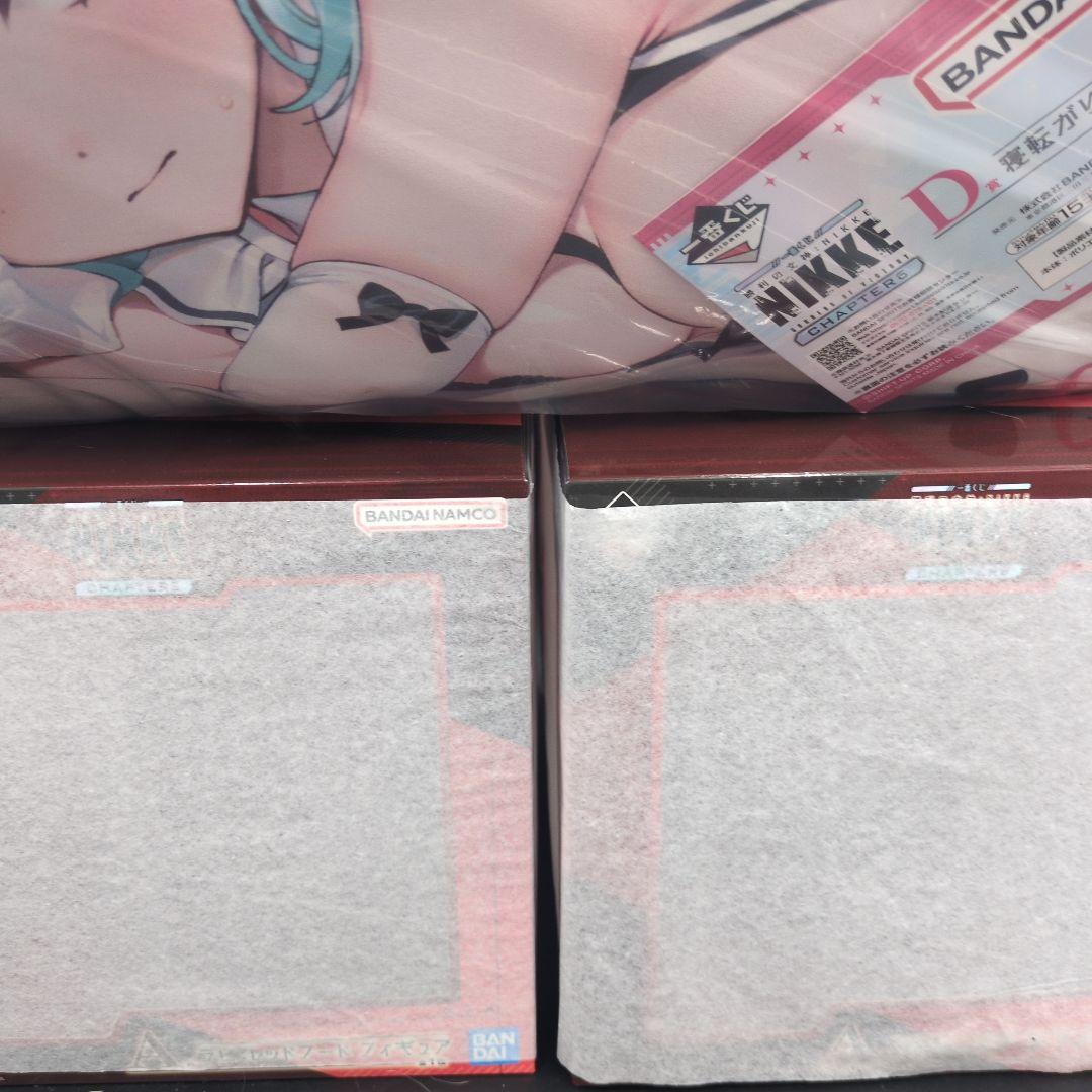 A賞 ラピ：レッドフード 2個＆ビジュアルクッション