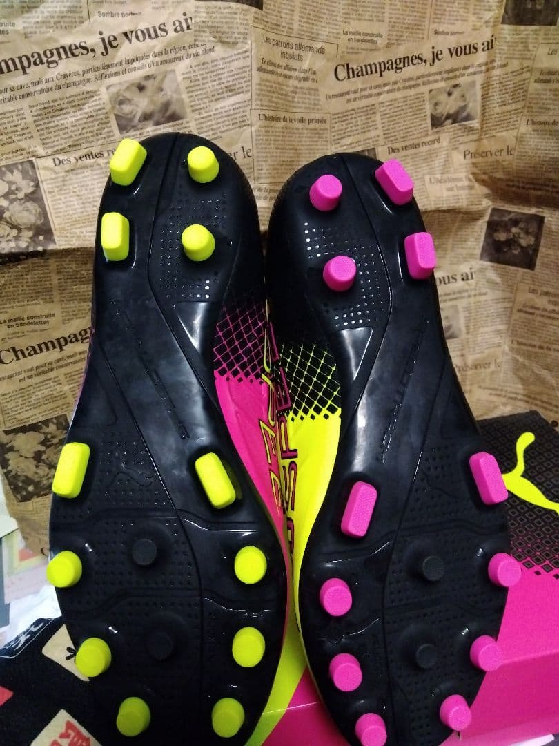 プーマ　エヴォスピード EVO SP シューズ ピンク/イエロー