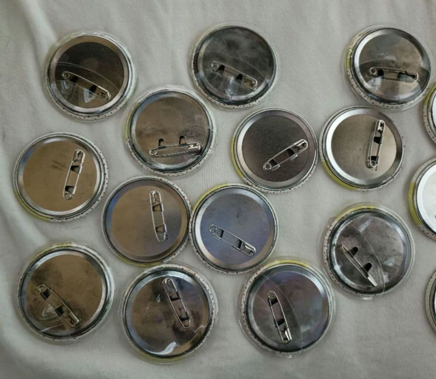 すとぷり　るぅと　缶バッチ　すとめも7　デフォ