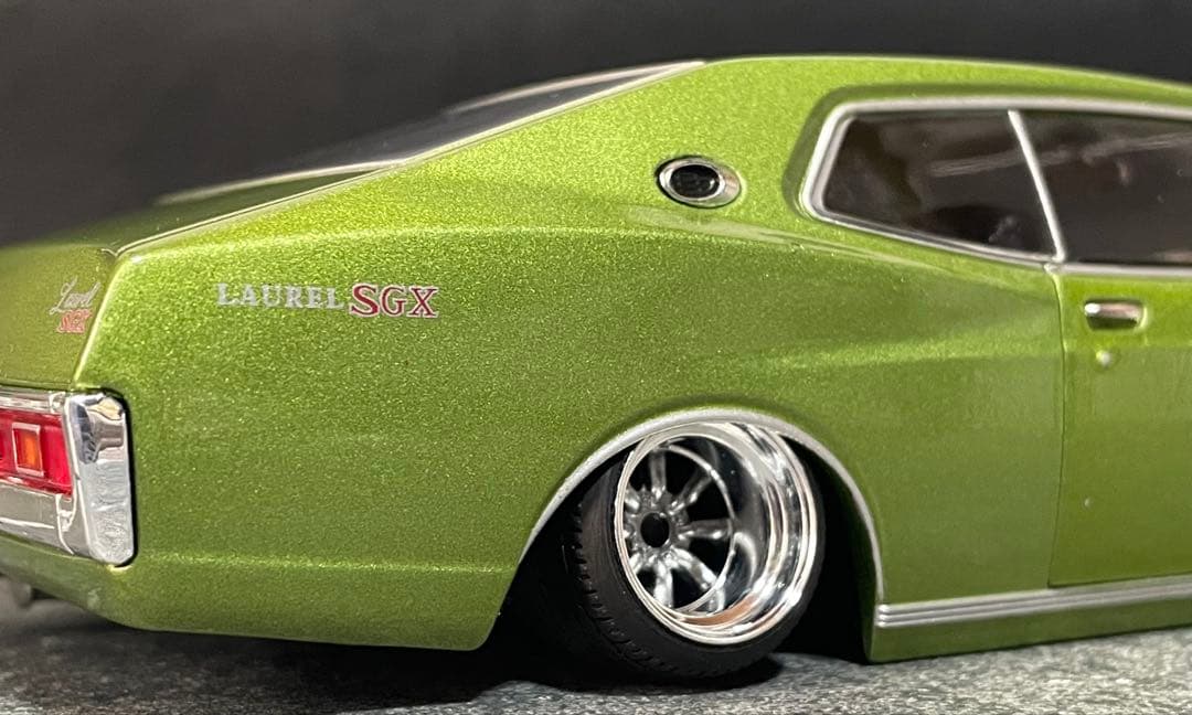 1/24 アシェット 国産名車 NISSAN ローレル SGX 改 カスタム
