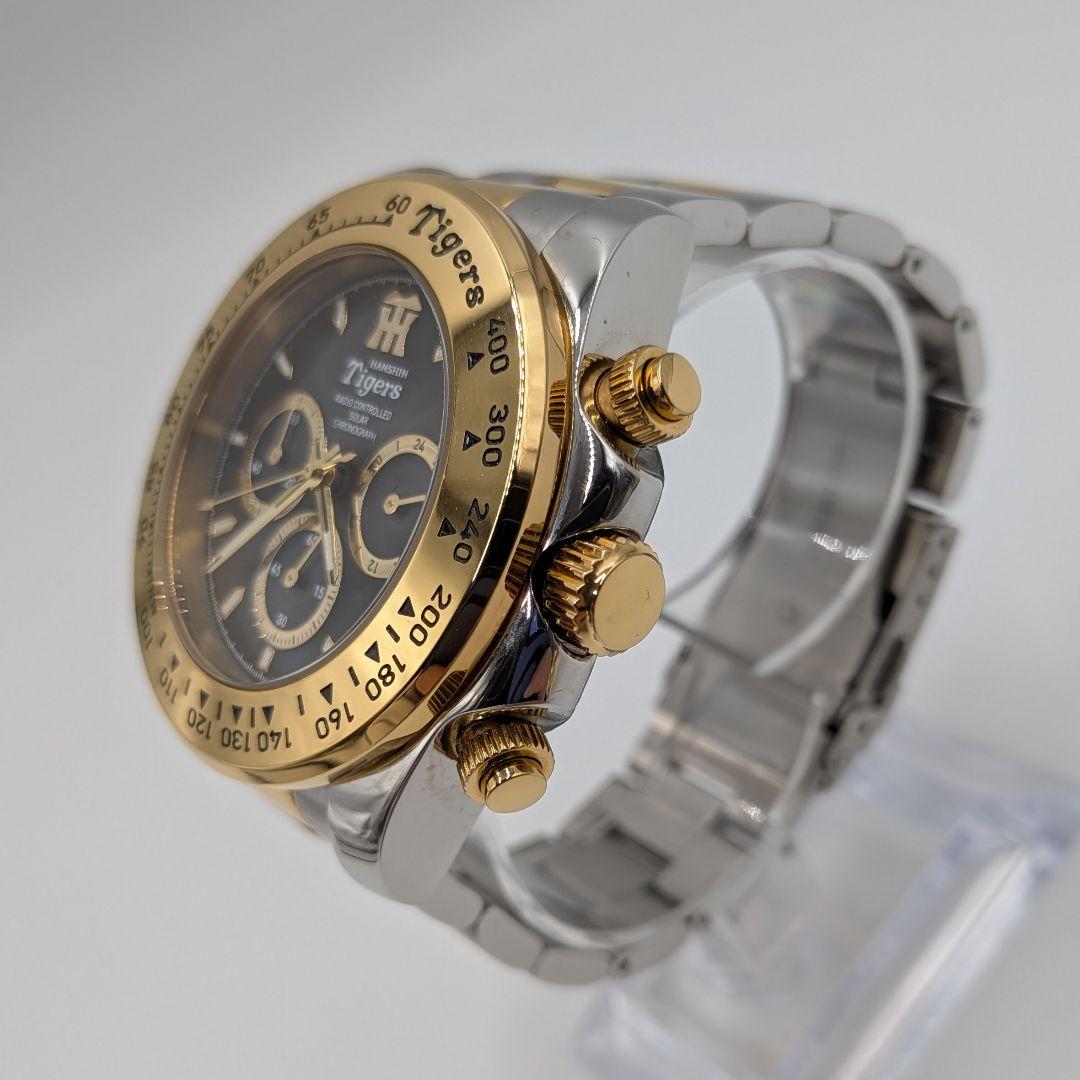 【希少】阪神タイガース 承認 電波ソーラー クロノグラフ腕時計 1935本限定