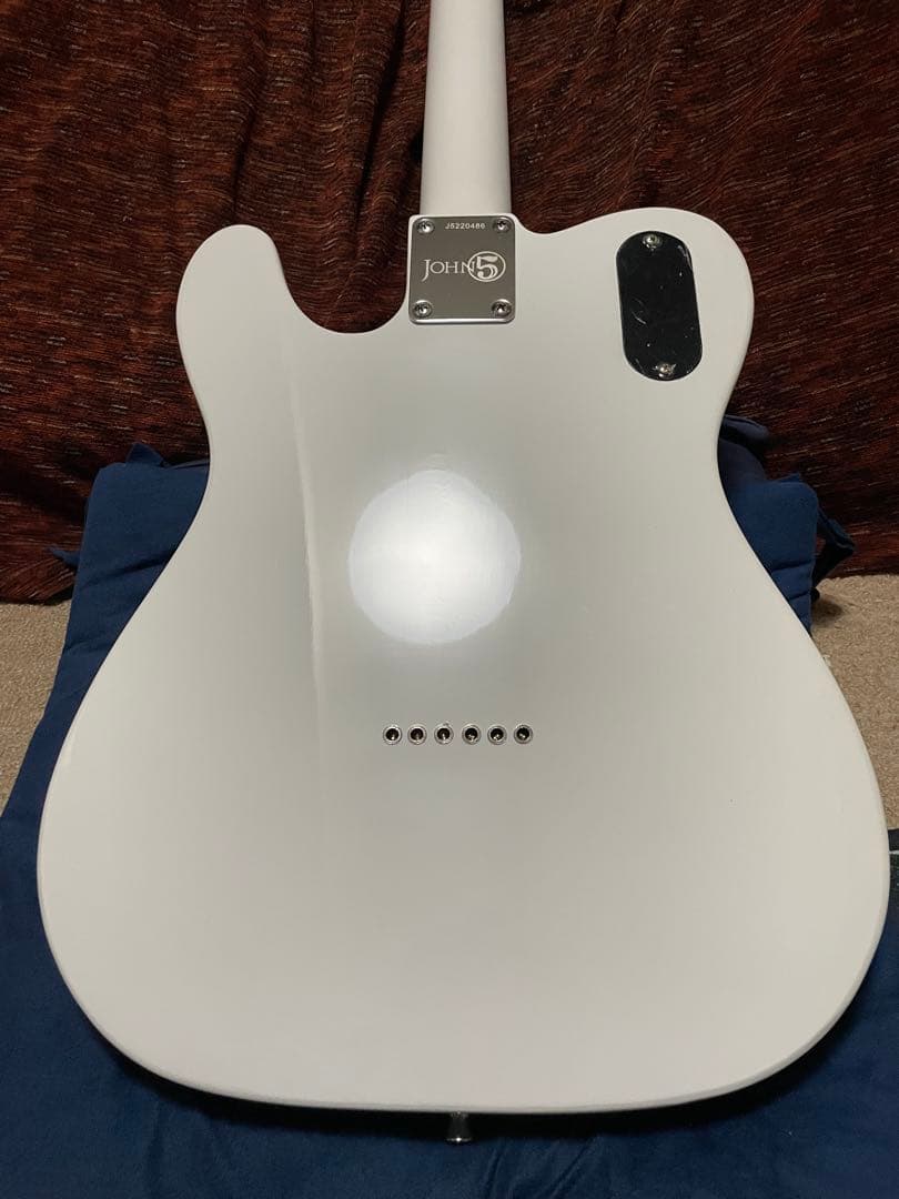 John5風テレキャスタータイプ　エレキギター