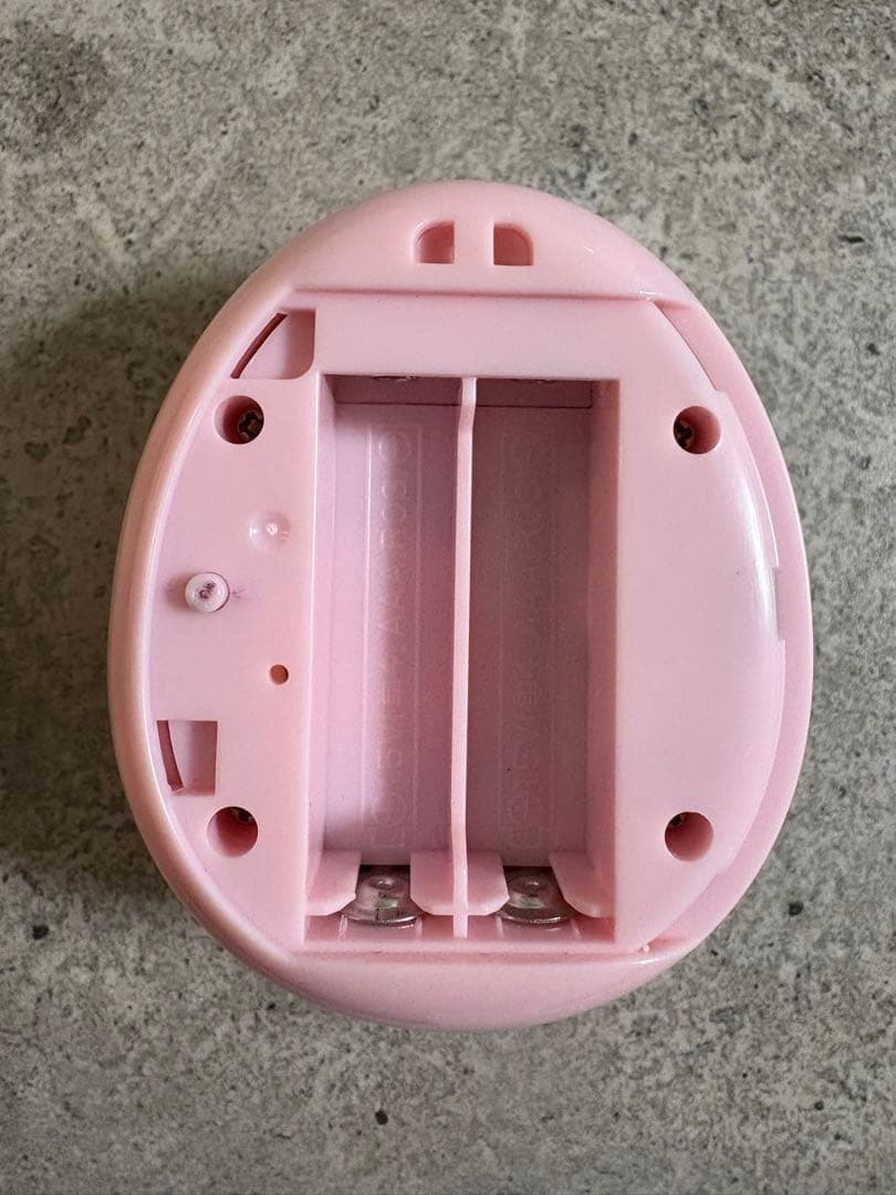 たまごっち4U Anniversary ver. 　ロイヤルパープル