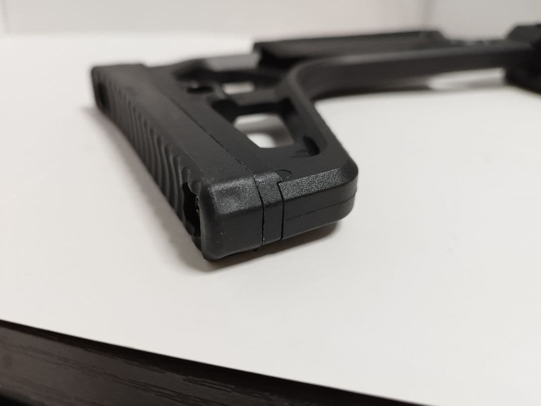 Thinタイプ　フォールディングストック ブラック