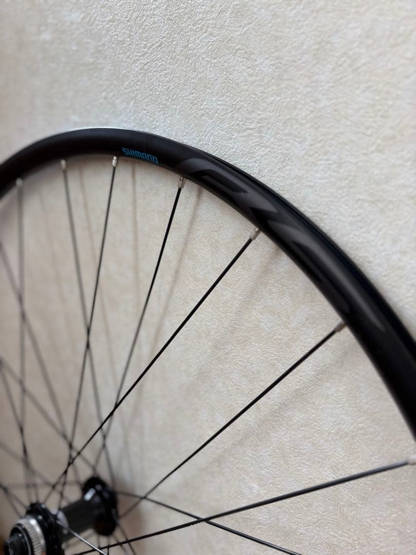 シマノ クリンチャーホイール700cシマノ純正品　11速　ディスクブレーキ用