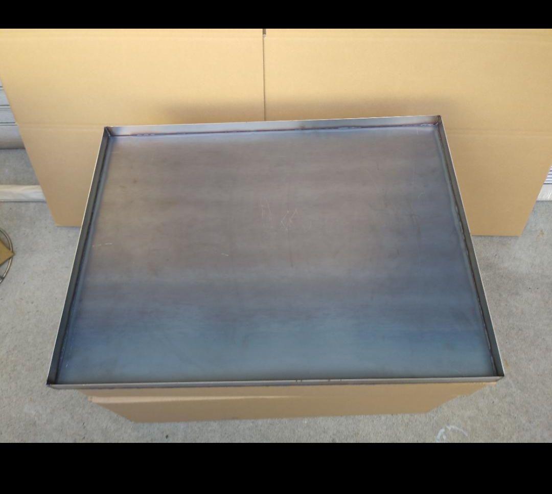 バーベキュー用　極厚な９ミリ鉄板　送料込　６００×４５０　お好み焼きそば　ＢＢＱ