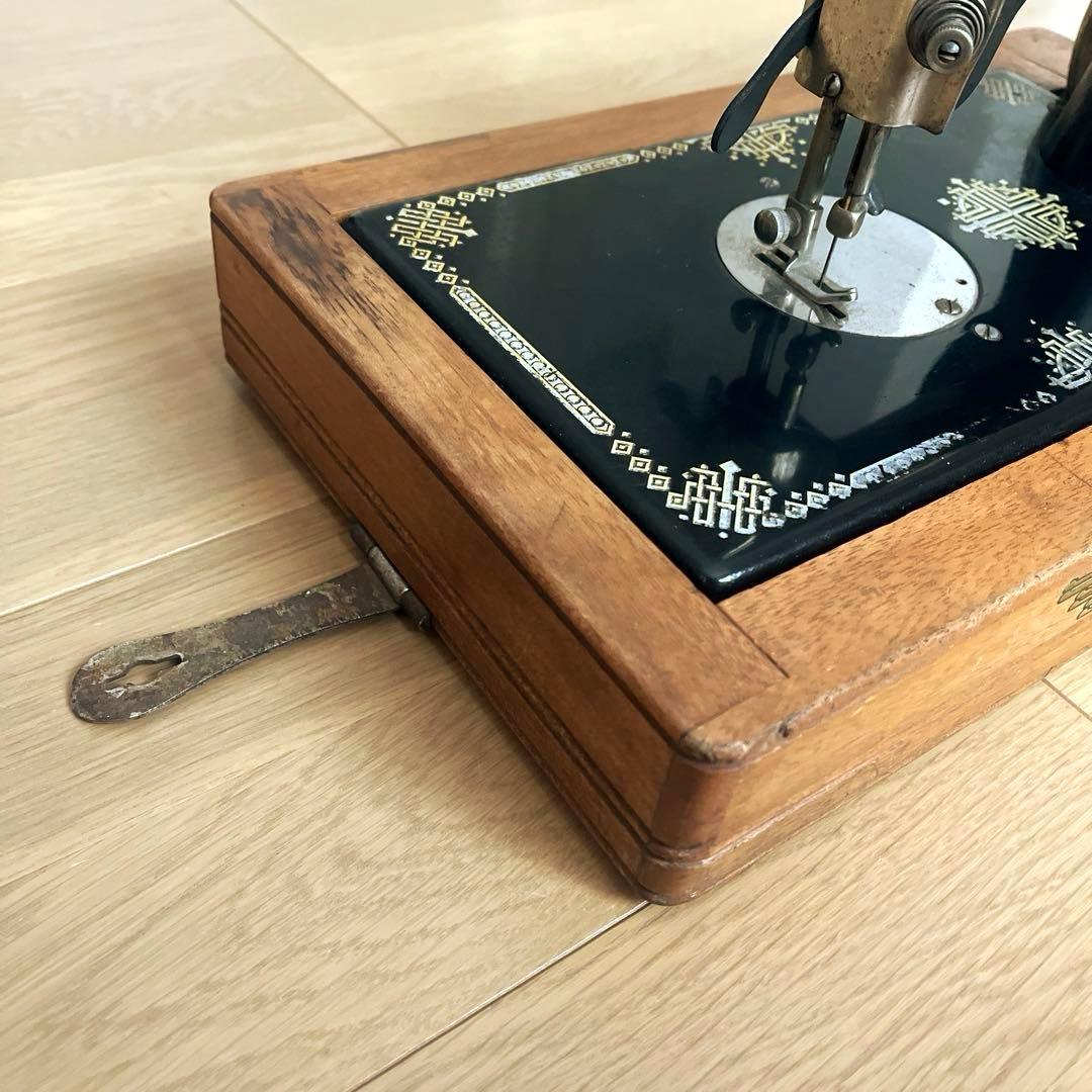 古道具　アンティーク　手回しミシン　LEAD インテリア