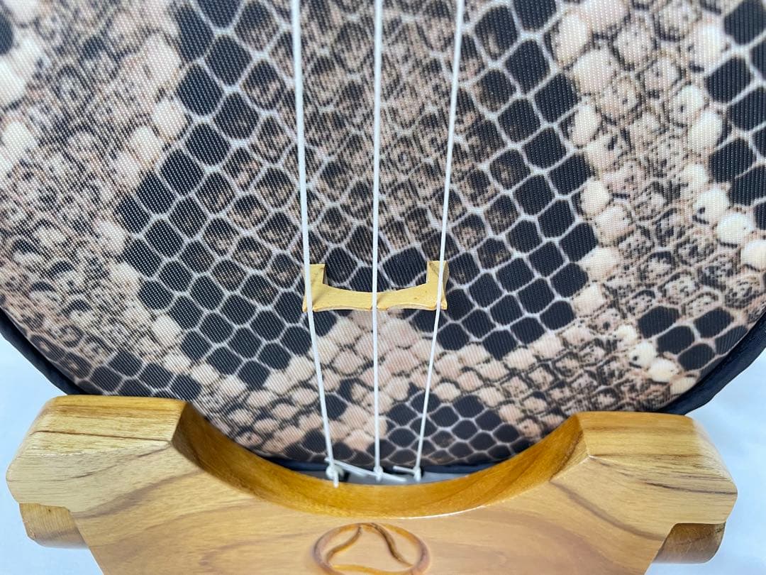 沖縄三線 南洋白木 棹 人工蛇皮