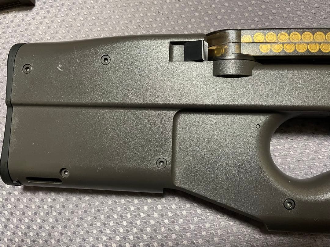 P90 東京マルイ　マガジン2個付き