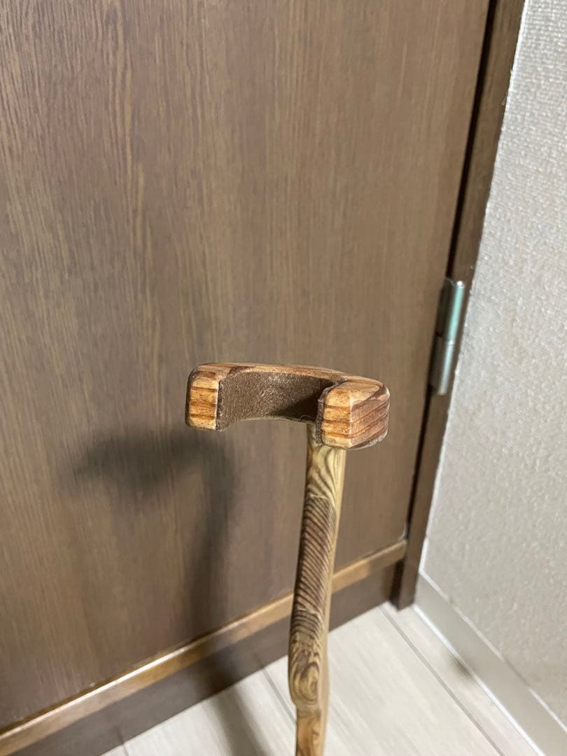 【新品・未使用】高級バイオリンスタンド／木製