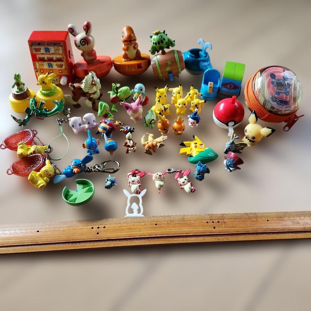 ポケモン フィギュアセット 多数　スロット等々　雑貨