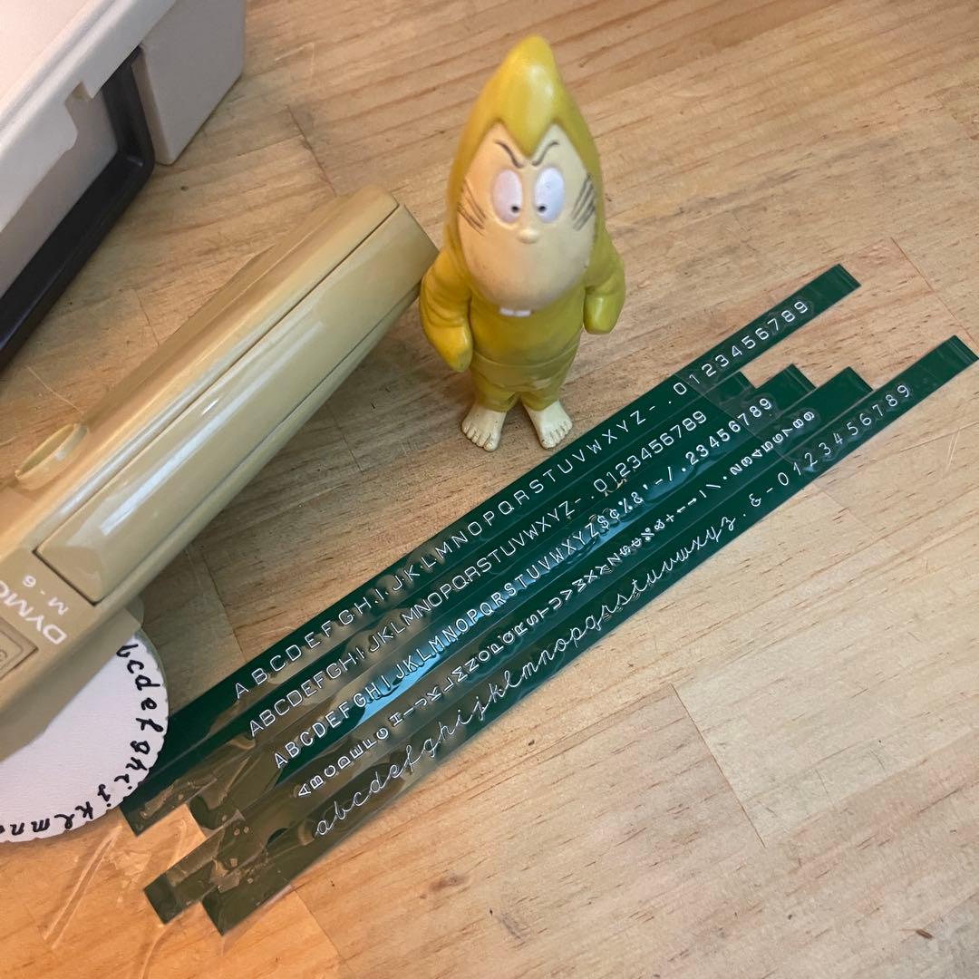 ■製品保証■ 【繋がる筆記体・文字盤4個】ダイモ M-6 DYMO 171-1