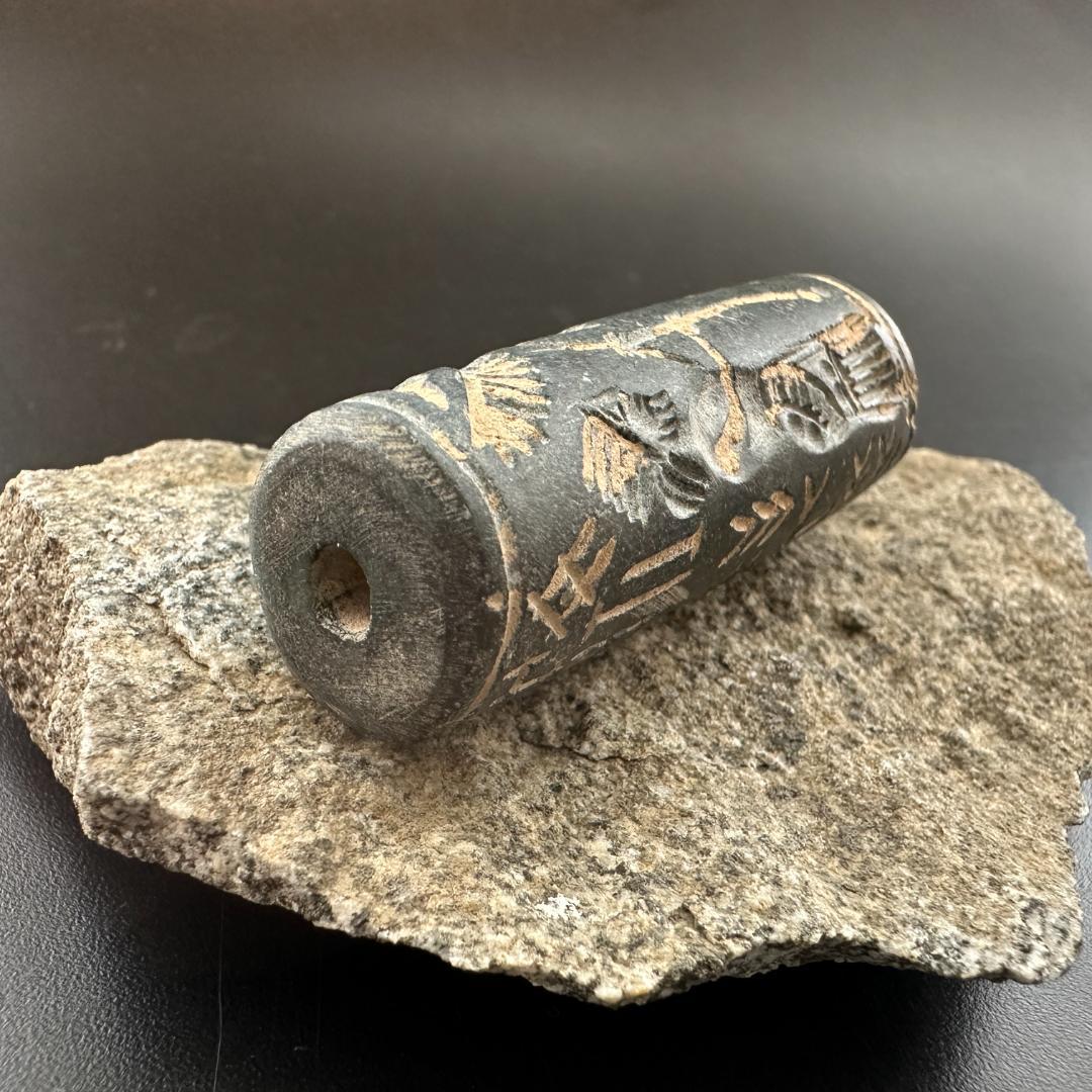 円筒印章 古代メソポタミア文明 楔形文字 バビロニア バビロン 1484