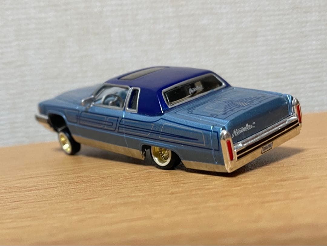1/64 ローライダー キャデラック ブロアム ミニカー jadatoys