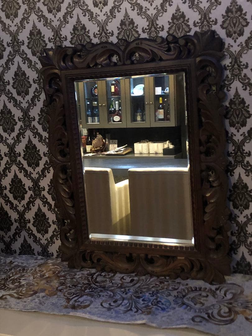 アンティーク♦️希少　一点物♦️彫刻 木彫りミラー♦️ダマスク柄♦️送料込