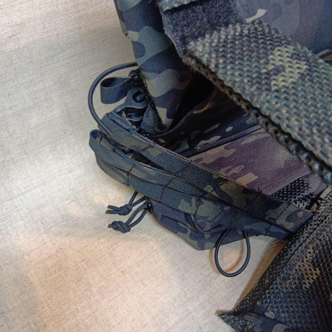 迷彩タクティカルベスト　サバゲー用　　即発送