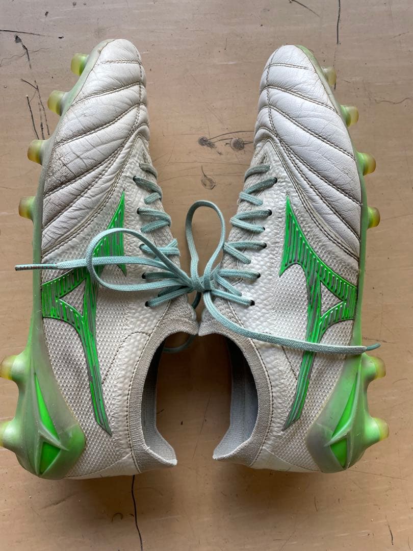 Mizuno モレリアneo4βホワイト/グリーン