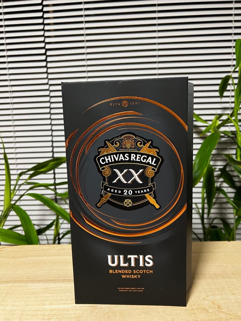 箱付き-新品未開封-CHIVAS REGAL ULTIS XX 20年ウイスキー