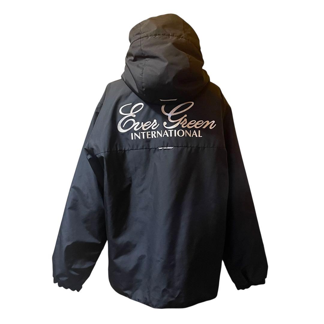 極美品 エバーグリーン ライトフーディジャケット L 中綿 防寒ジャケット
