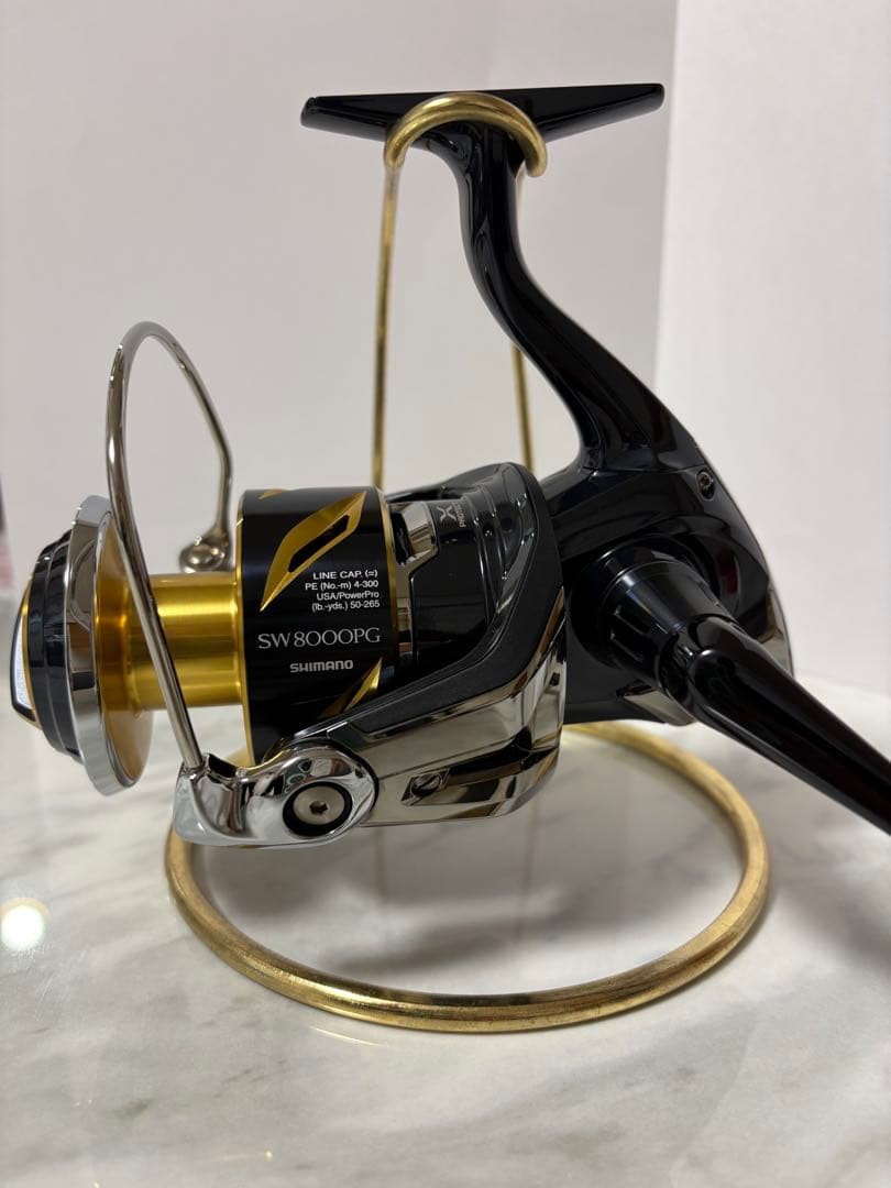 超美品:19ステラSW 8000PGスピニングリール