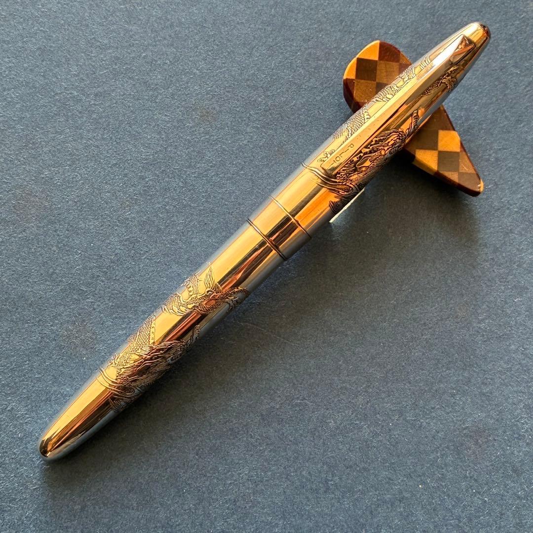 パイロット　シルバーン　龍　リュウ　初期