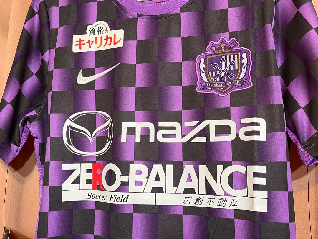 【未着用】 【限定品】サンフレッチェ広島 プレマッチトップ (M)