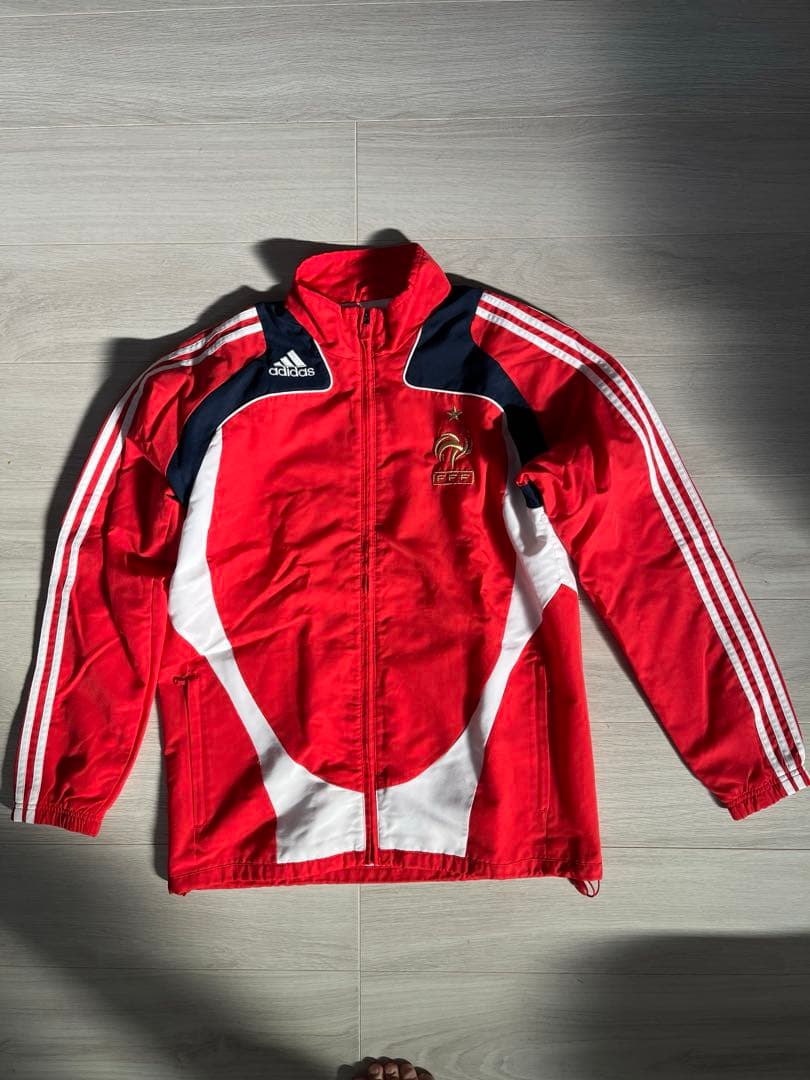 adidas 赤 ウィンドブレーカー　フランス代表レプリカ