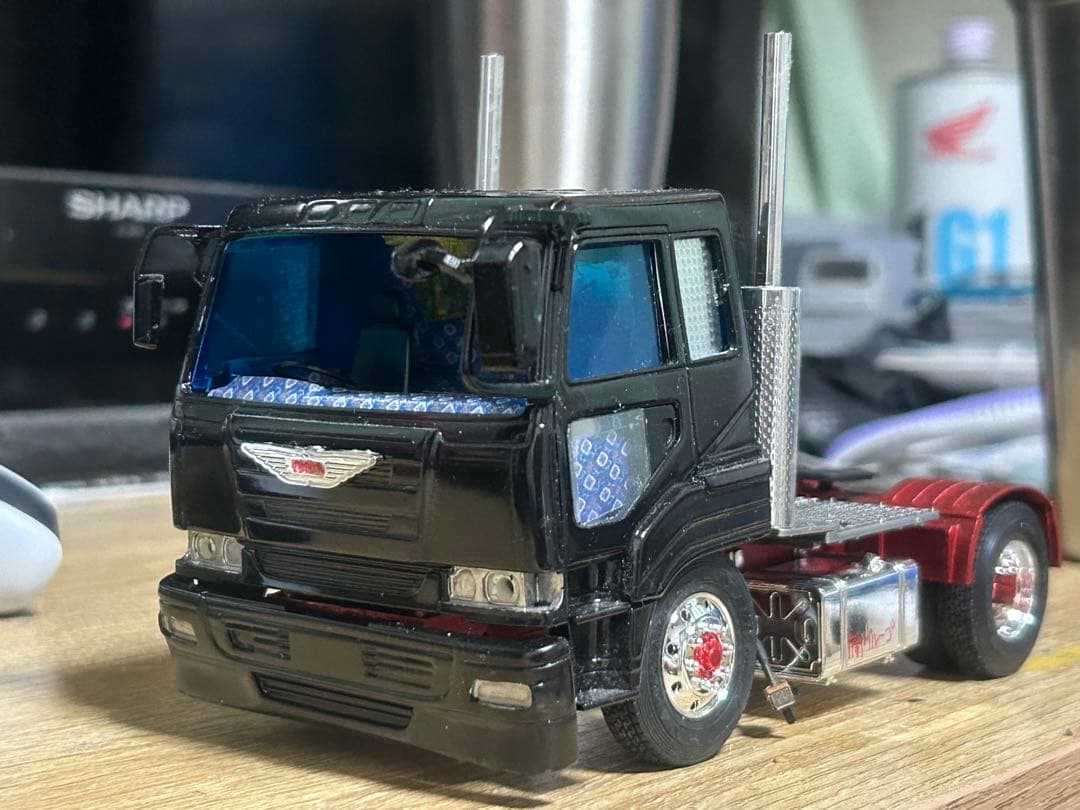 1/32ビックサムトレーラー デコトラプラモデル