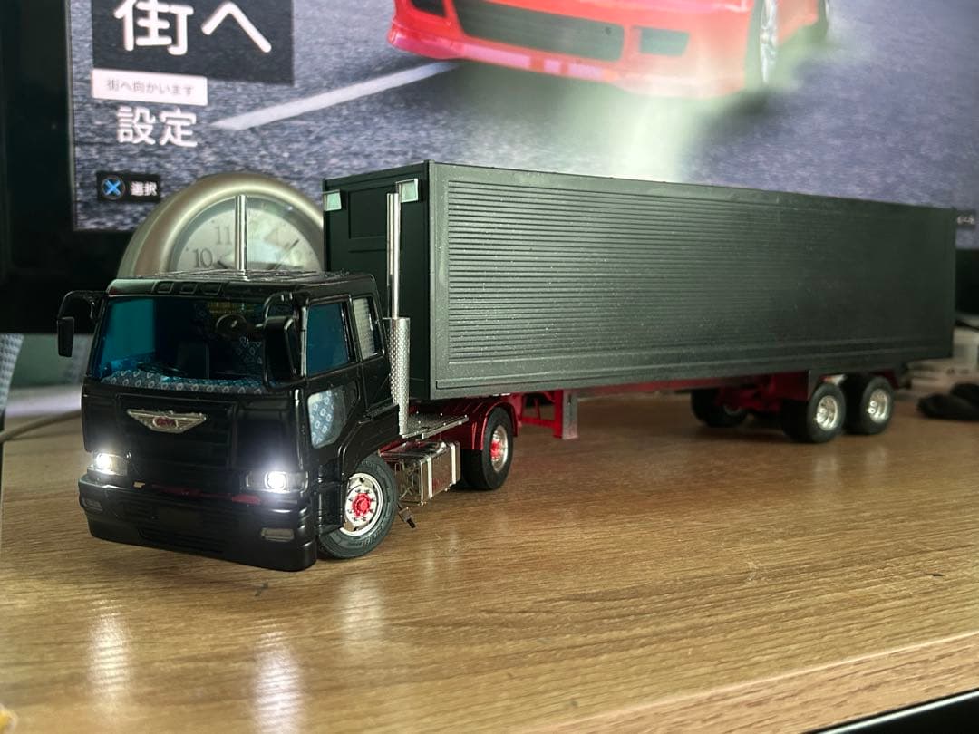 1/32ビックサムトレーラー デコトラプラモデル