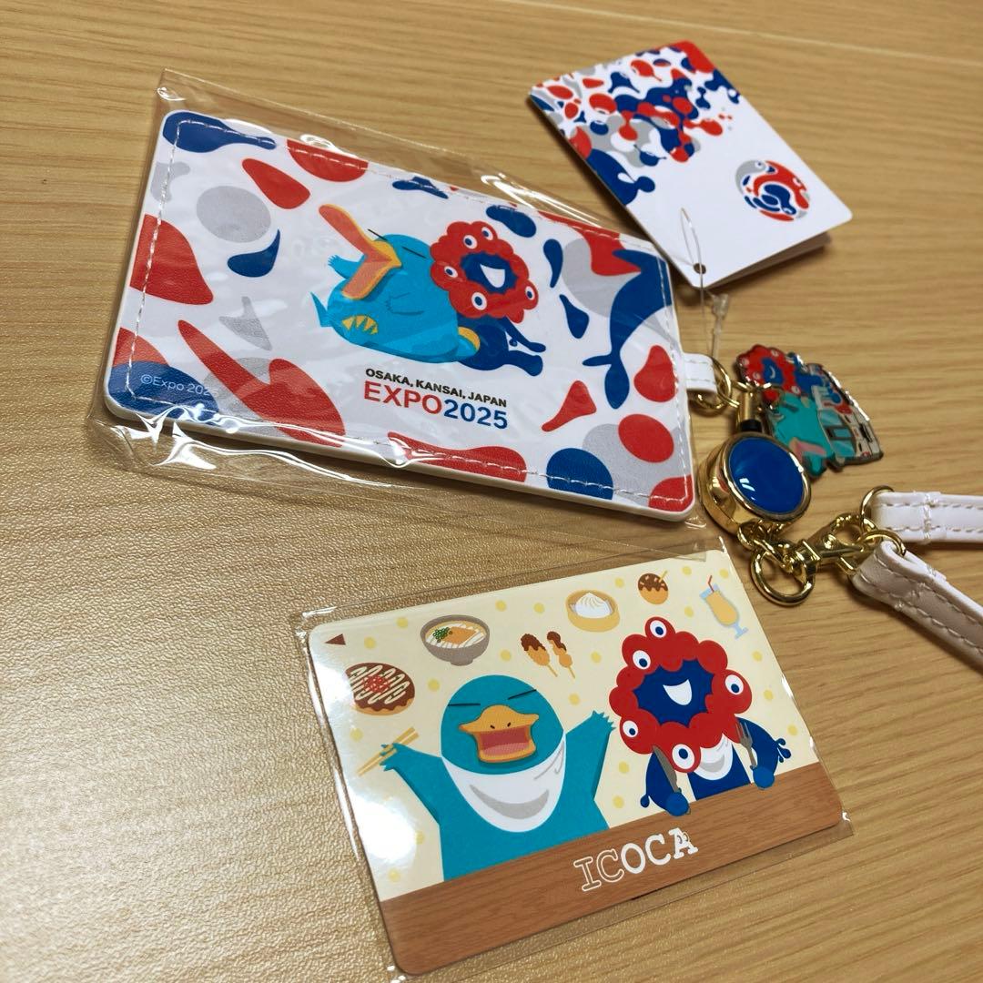 ICOCA 大阪万博 ミャクミャク イコちゃん 合皮パスケースセット