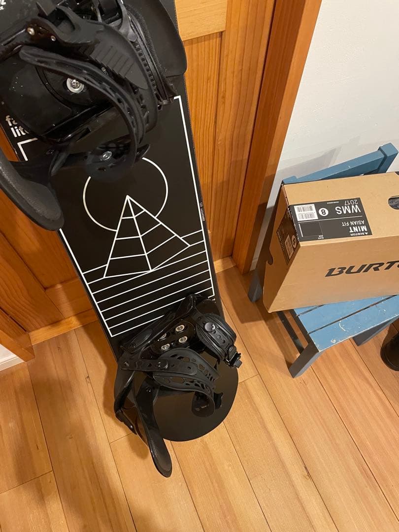 最軽量グラトリボード！！　Fanatic Lite 139cm 新品バイン