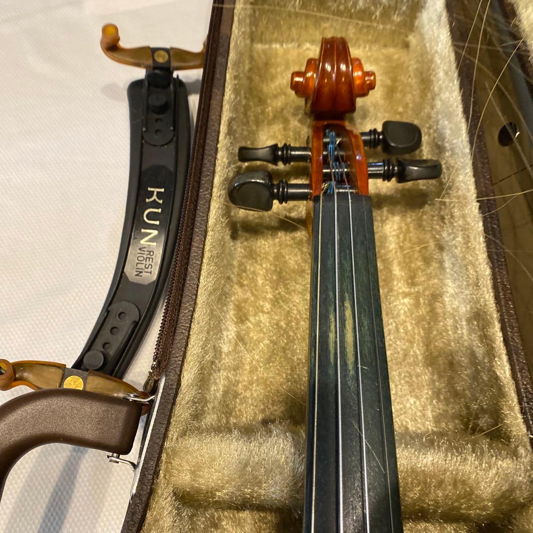SUZUKI スズキNO.200 4/4 木製バイオリン本体 弓Kun肩当付入門