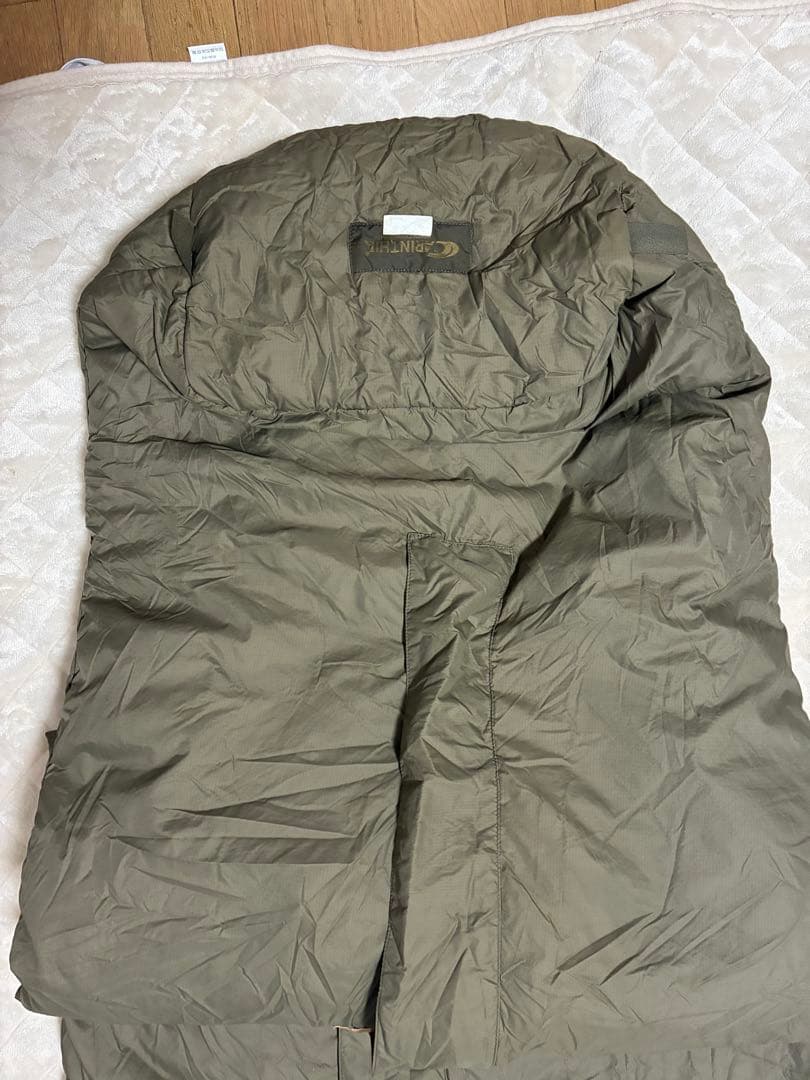CARINTHIA DEFENCE 4 カリンシア　寝袋 オリーブグリーン