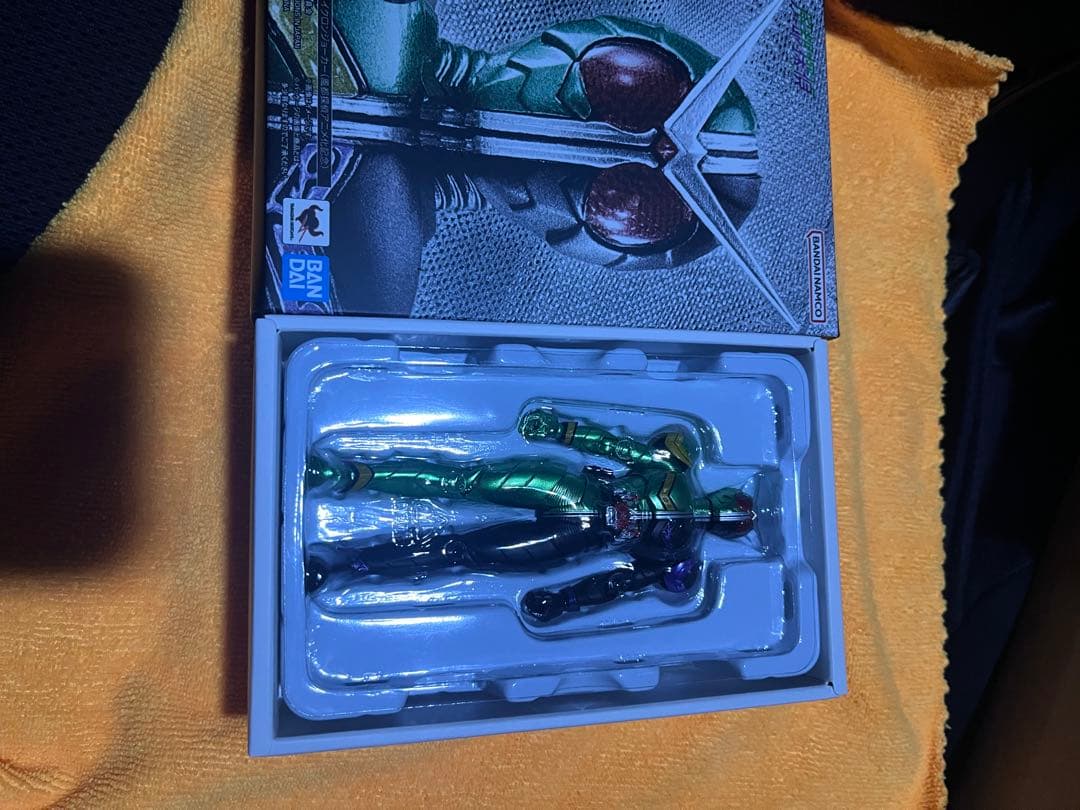 S.H.Figuarts 真骨彫製法　仮面ライダーW サイクロンジョーカー