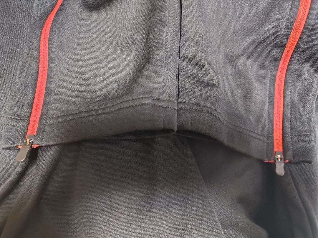 Mizuno Morelia ジャージ上下セット 黒/グレー