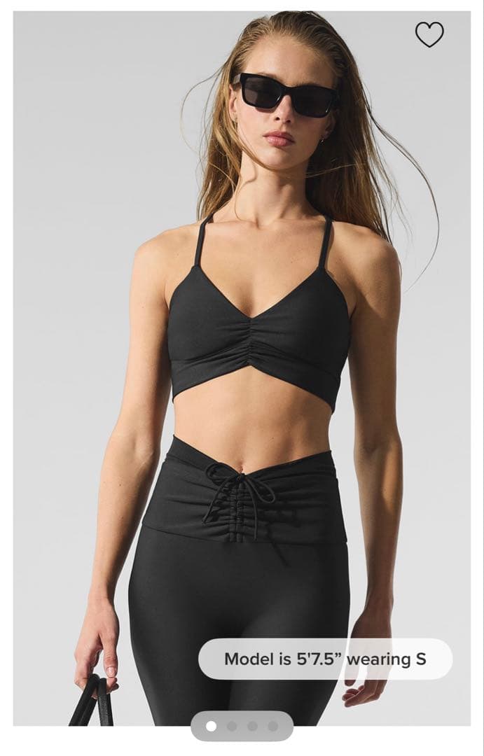 Alo Yoga Airlift Divine Bra - ブラック