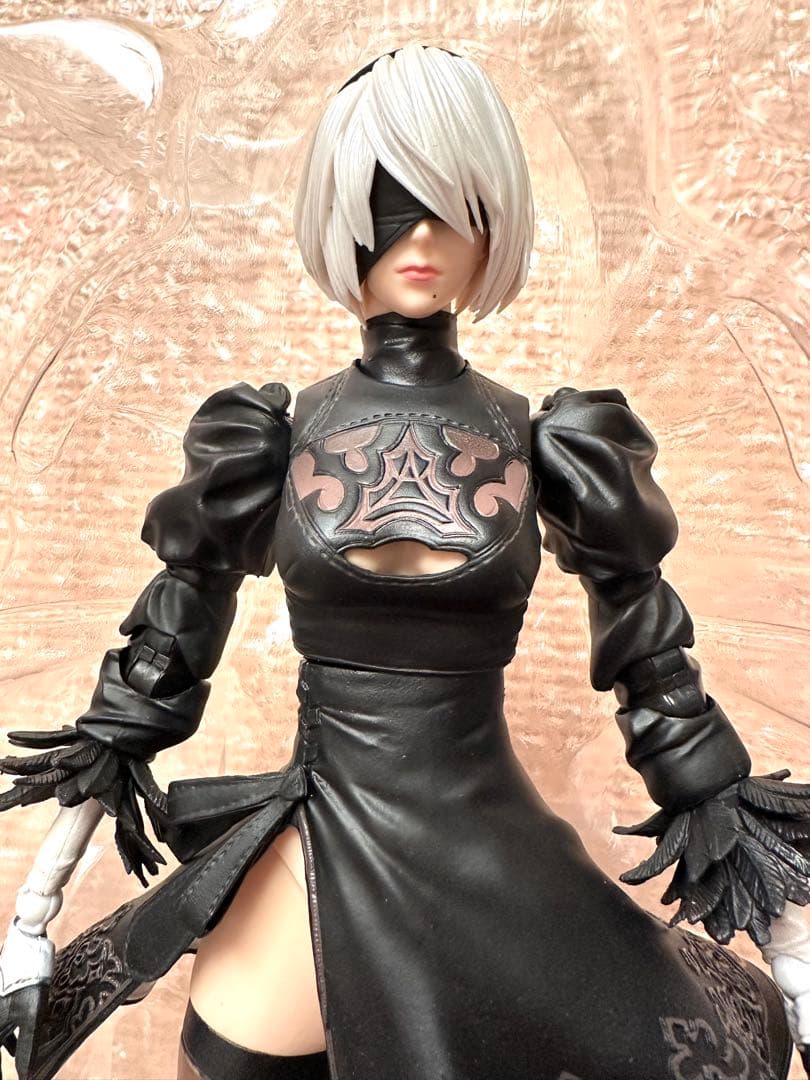 ＜ヨルハ 二号 DX版＞ニーア オートマタ PLAY ARTS改 【オマケ付き】