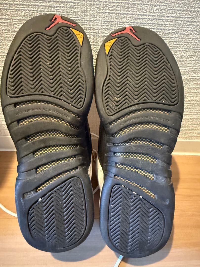 Air Jordan 12 ホワイト/ブラック/ネイビー