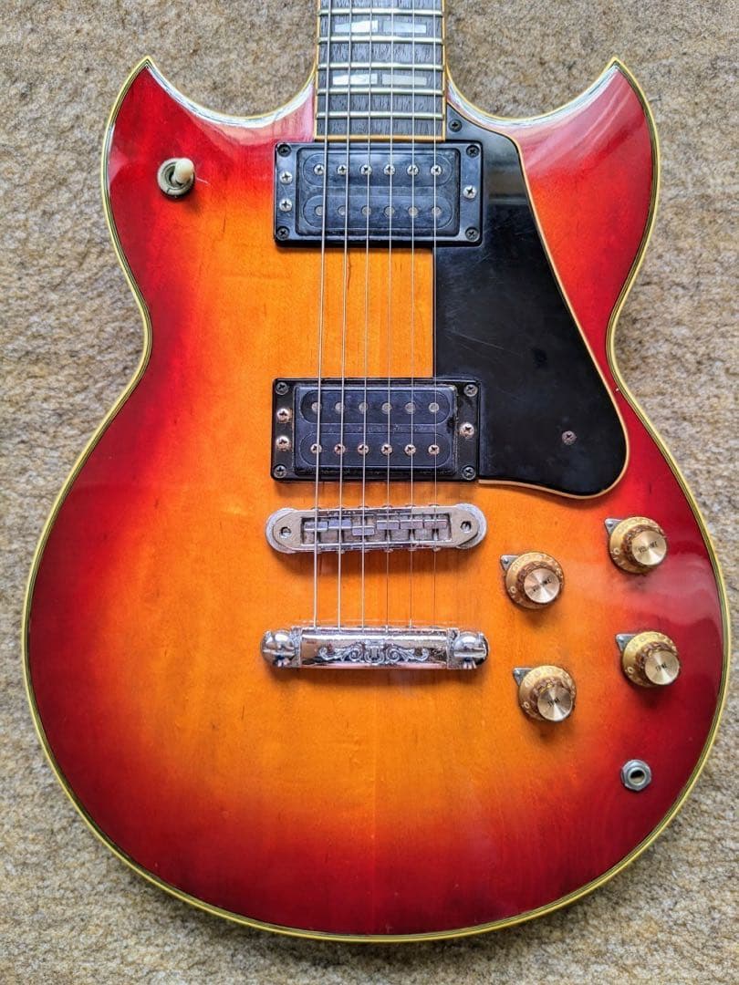 Yamaha SG700 エレキギター サンバースト