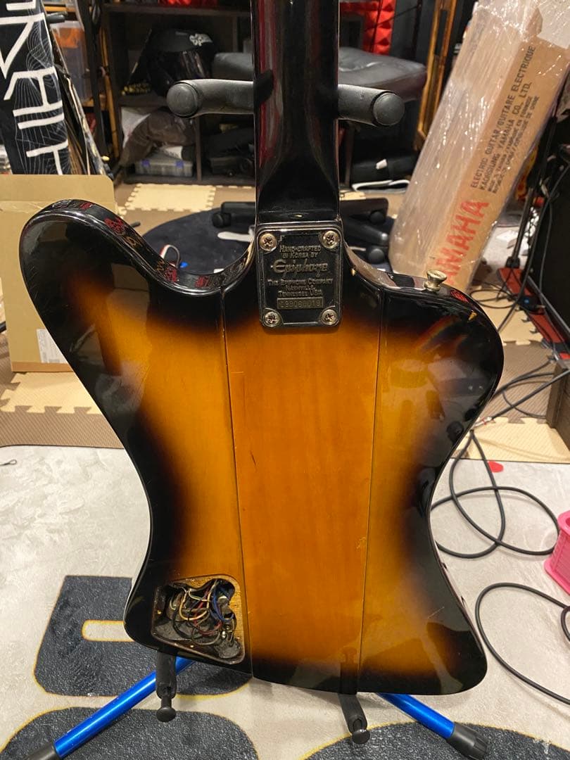 Epiphone Firebird サンバースト