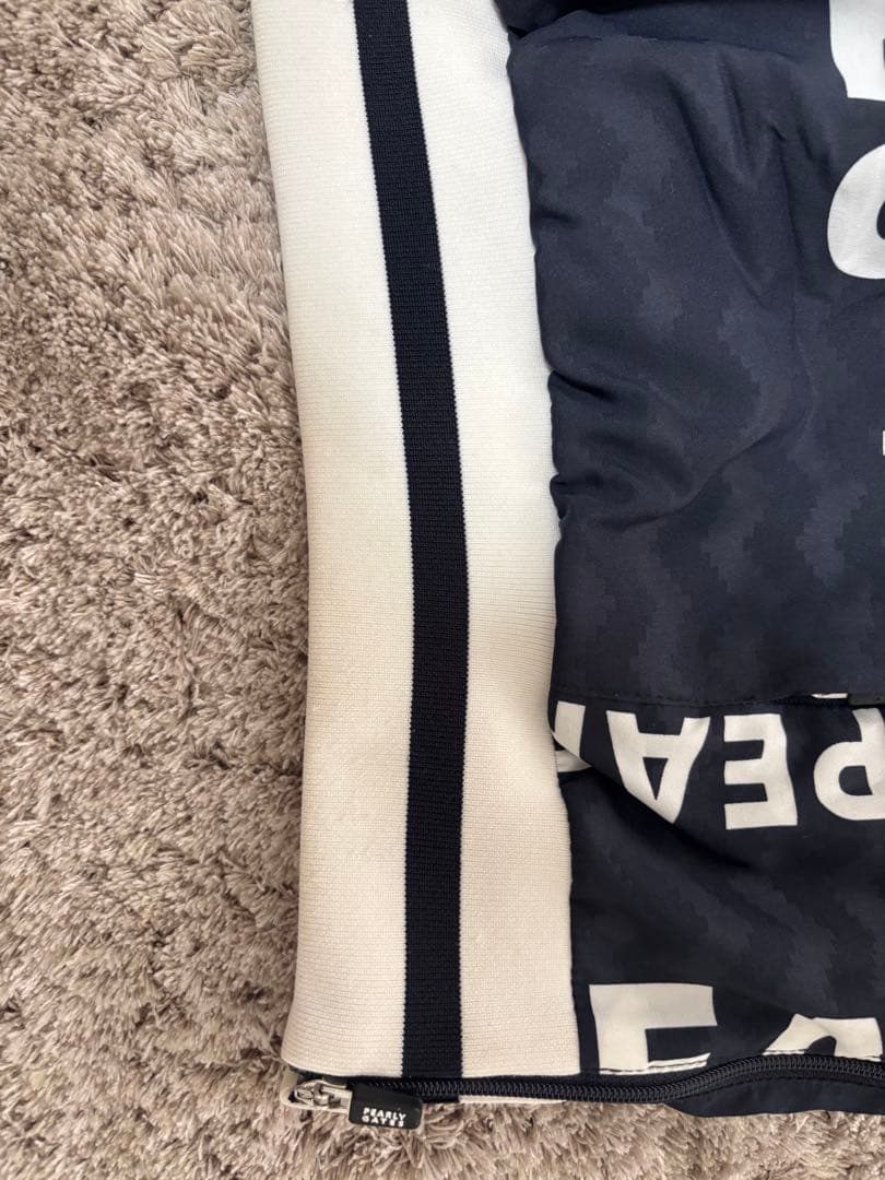 PEARLYGATES スニード サイズ4 パーリーゲイツ総柄 蓄熱スニード