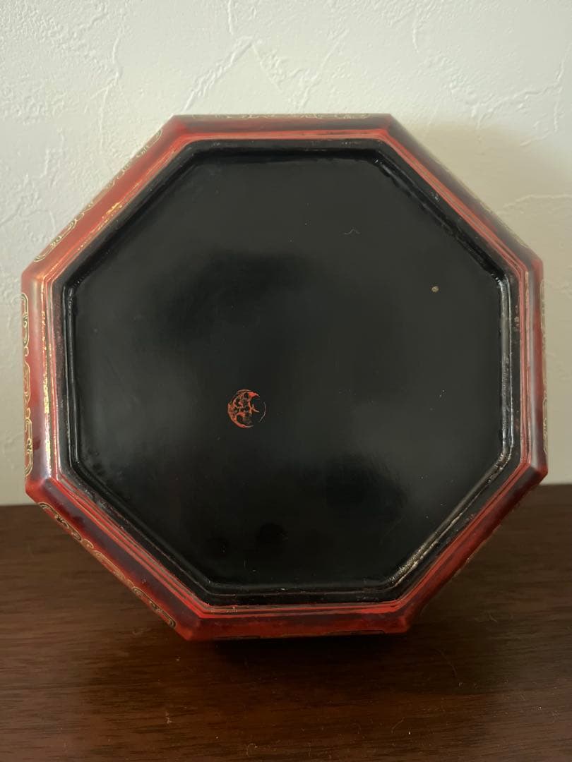中国古美術 漆塗螺鈿飾り 八角形小箱 骨董品 アンティーク