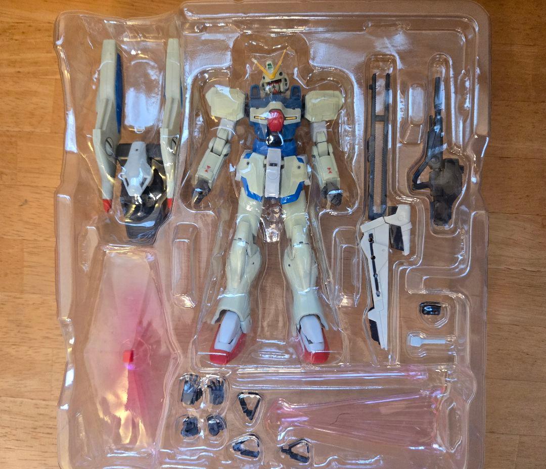 な*お様 ロボット魂　破損、黄ばみありジャンク品